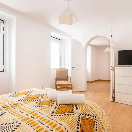 Modern Bairro Alto * Lizbona