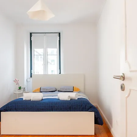 Modern Bairro Alto Vandrerhjem *